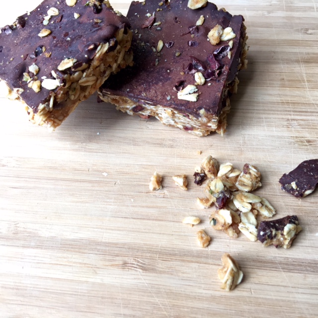 No-Bake Chocolate Cherry Bars