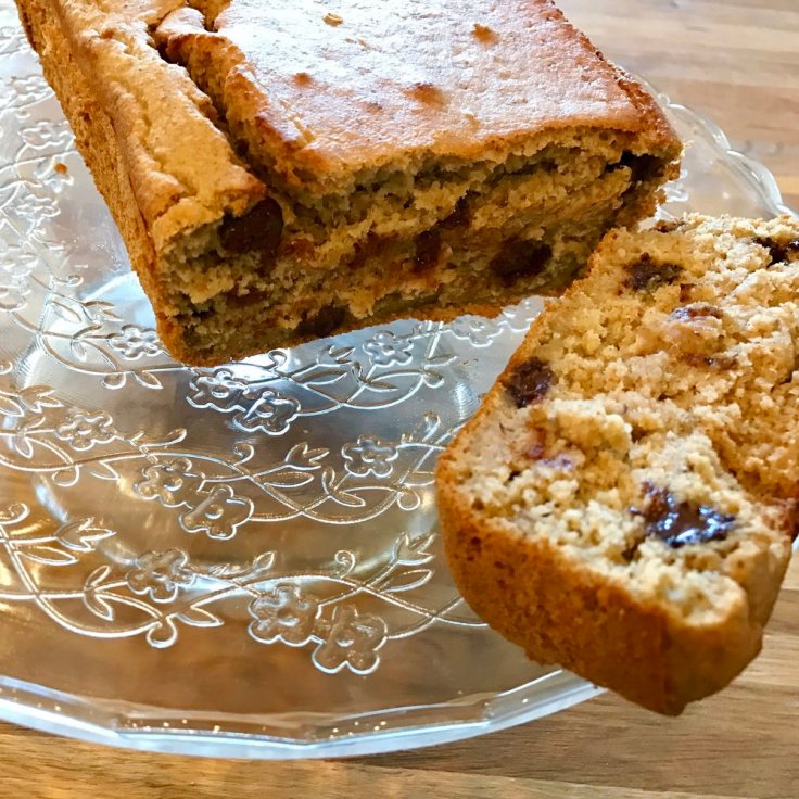 Chocolate chip peanut butter banana bread cake- gluten free, vegan, sugar free, flourless