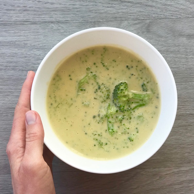 Broccoli Cheddar Soup - by Kristine Thomas of Welli - gluten free, vegan, paleo, no sugar