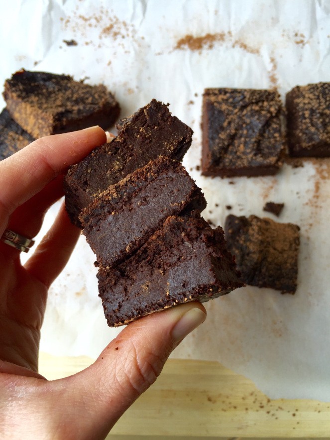 cacao brownies by Kristine Thomas of Welli - www.getWelli.com