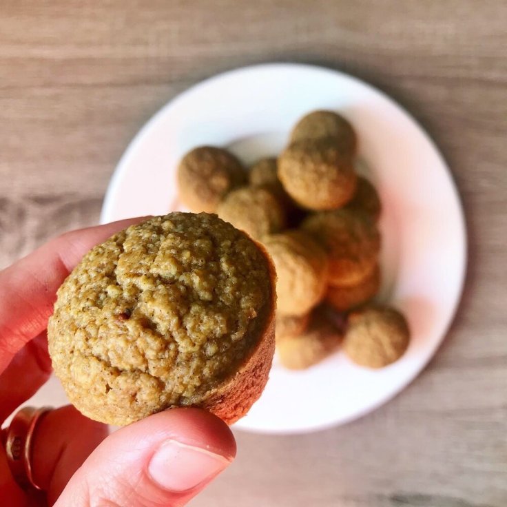 Pumpkin Spice Muffins - www.JoyfulGoodness.com - #JoyfulGoodness #vegan #glutenfree #paleovegan #dessert #breakfast #pumpkinspice #🎃