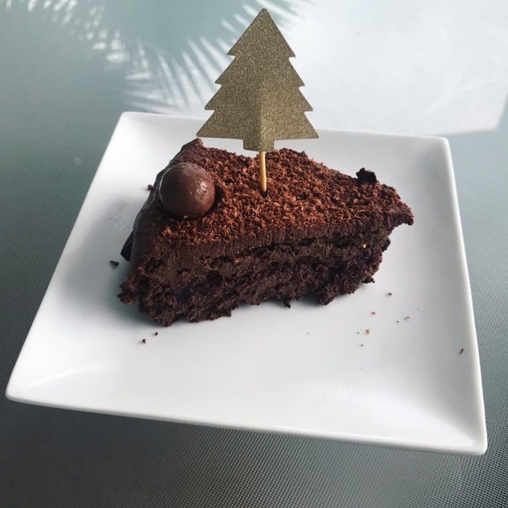 Chocolate Fudge (Sacher Torte Kuchen) - joyful goodness.com - #grainfree #vegan #glutenfree #paleo #German #cake #holidays