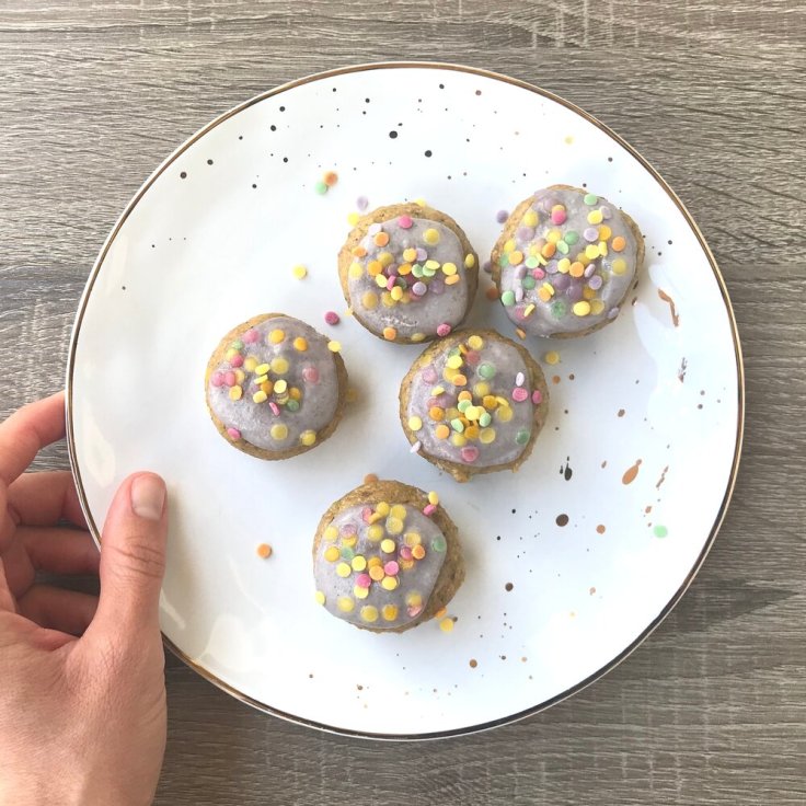 Grain free pistachio cupcakes for a healthy treat