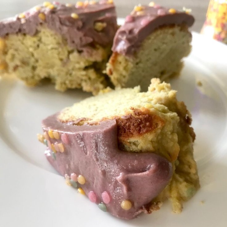 funfetti cake - healthy  vegetarian recipe